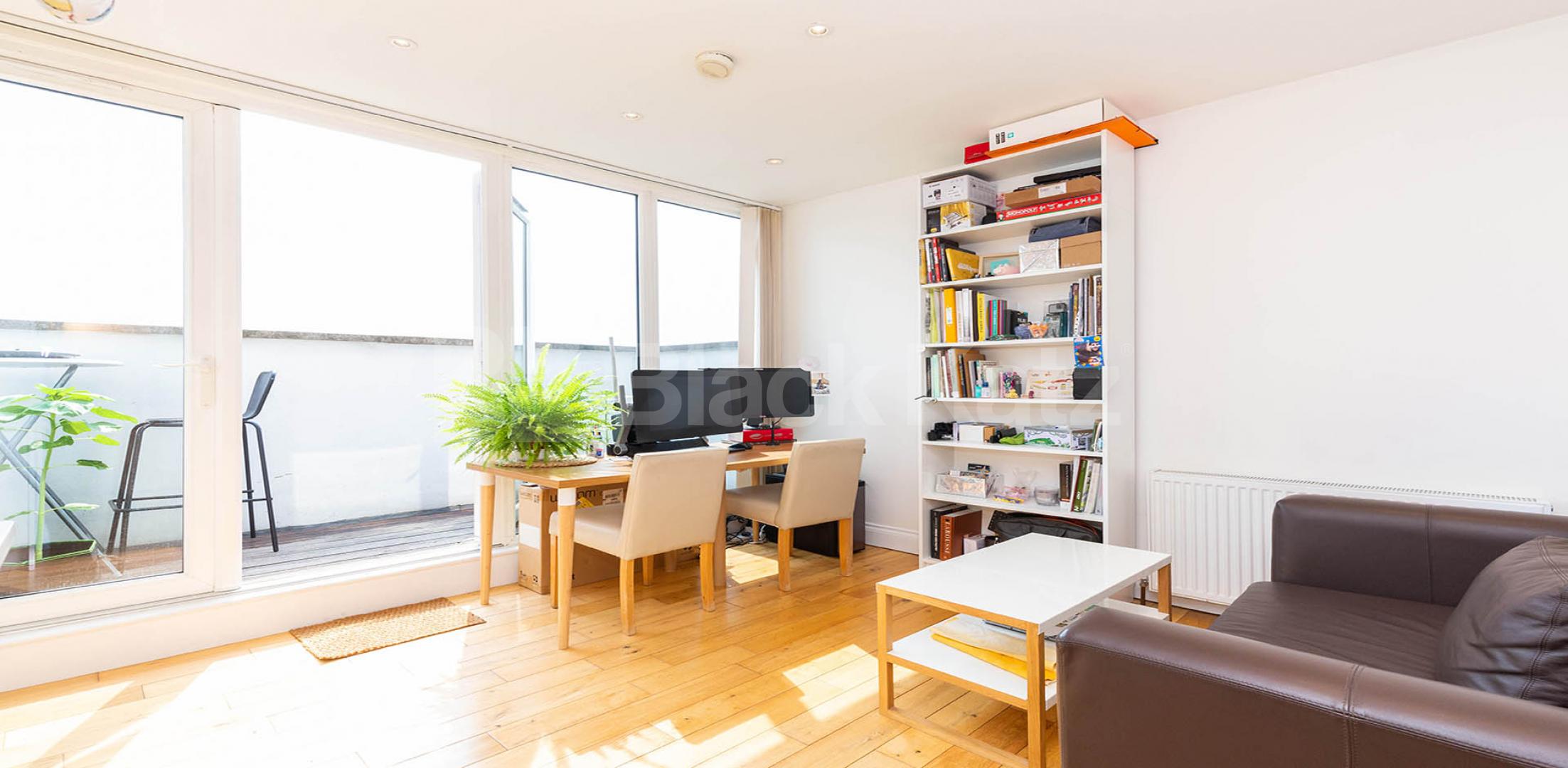 			WITH TERRACE, 1 Bedroom, 1 bath, 1 reception Apartment			 Balls Pond Road , CANONBURY-DALSTON